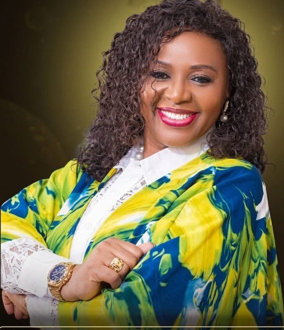 CamsEbuka's tweet photo. La RDC célèbre l’excellence féminine ! ✨ Le 29 août 2026, la 1ère édition des #FemmesPionnières mettra à l’honneur des femmes d’exception au Centre Culturel d’Afrique. Une initiative de l’ASBL LES GRANDES DAMES, sous le haut patronage de la Professeure Nicole Ntumba Bwatshia. 🇨🇩 https://t.co/vDGEZKtCyP