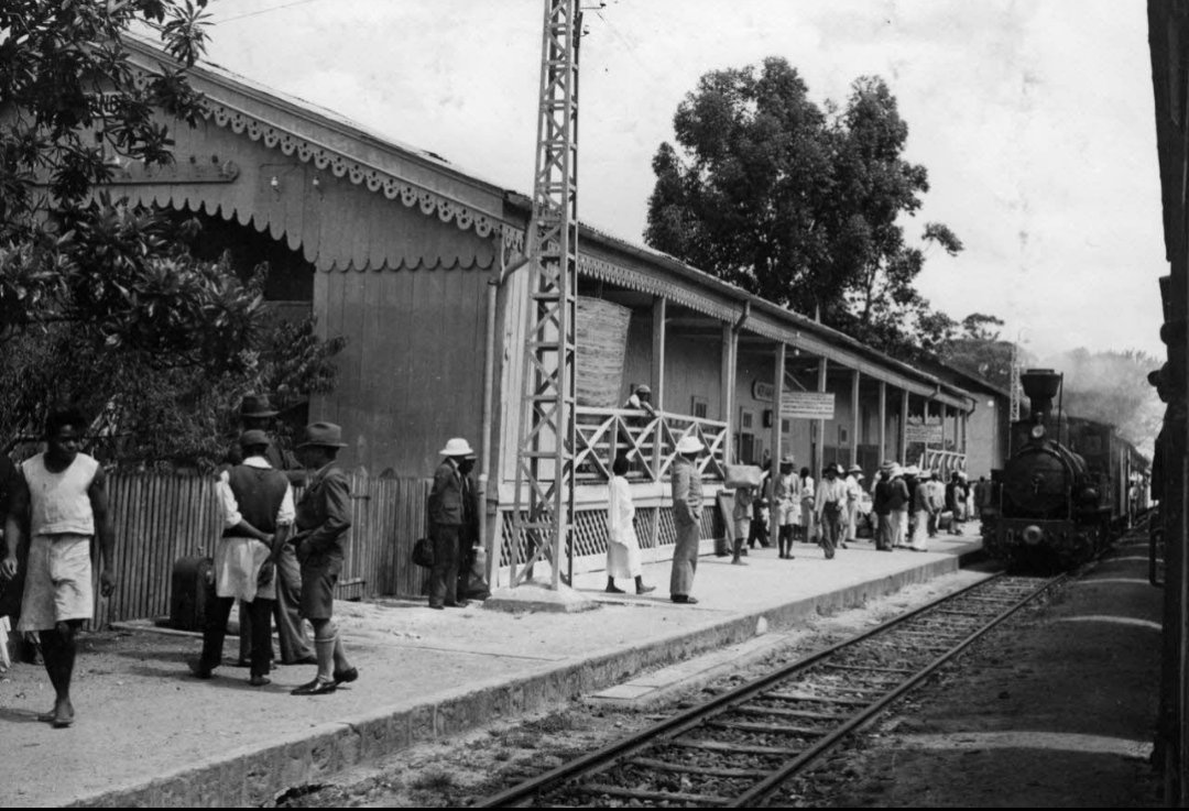Madagascar24now's tweet photo. Before highways connected the island, Madagascar's railway was the lifeline linking remote communities with the capital.
Some of these historic routes are still operating today, carrying not just passengers... but decades of stories
#madagascar
#africa https://t.co/yibIjnq8ao