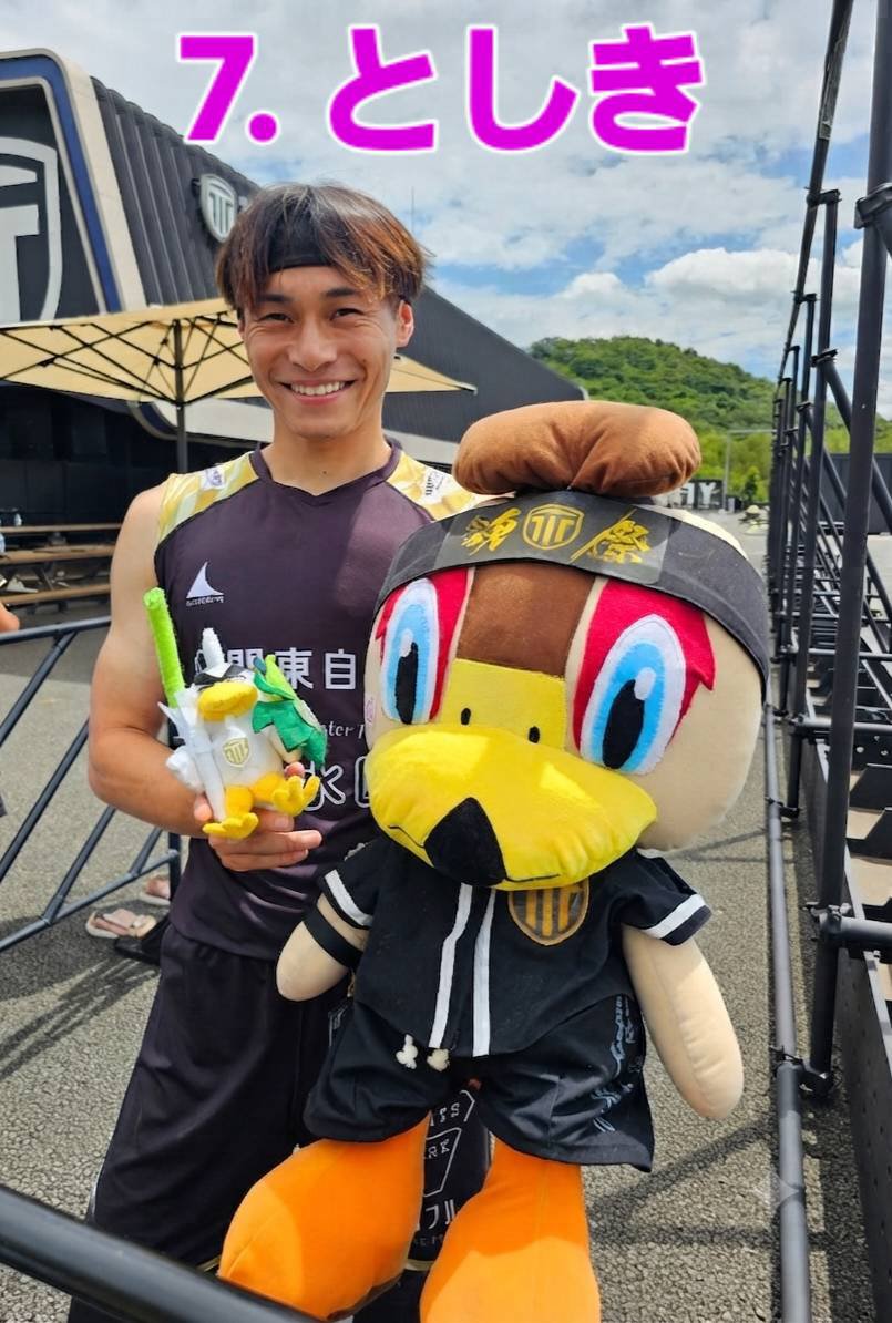 osiwatoccimo's tweet photo. 素敵な笑顔ありがとうございます🤗
#升掛友護
#加藤カレッティ丈
#森俊貴
#岡庭裕貴 https://t.co/5PBqfo98Zm