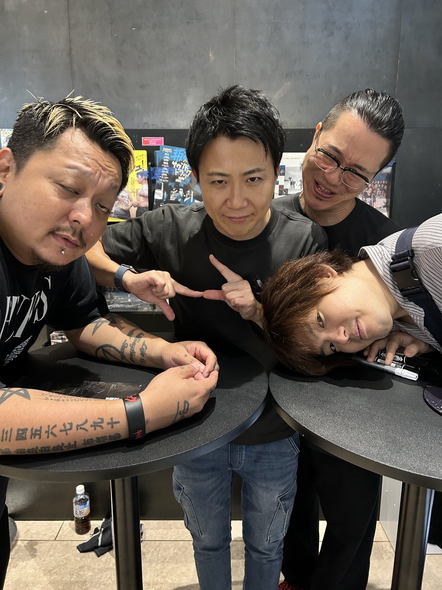 hms235959's tweet photo. クールでホットな夏の思い出を

#ゾゾゾ
#ゾゾゾの夏 https://t.co/TZZ438aMnq