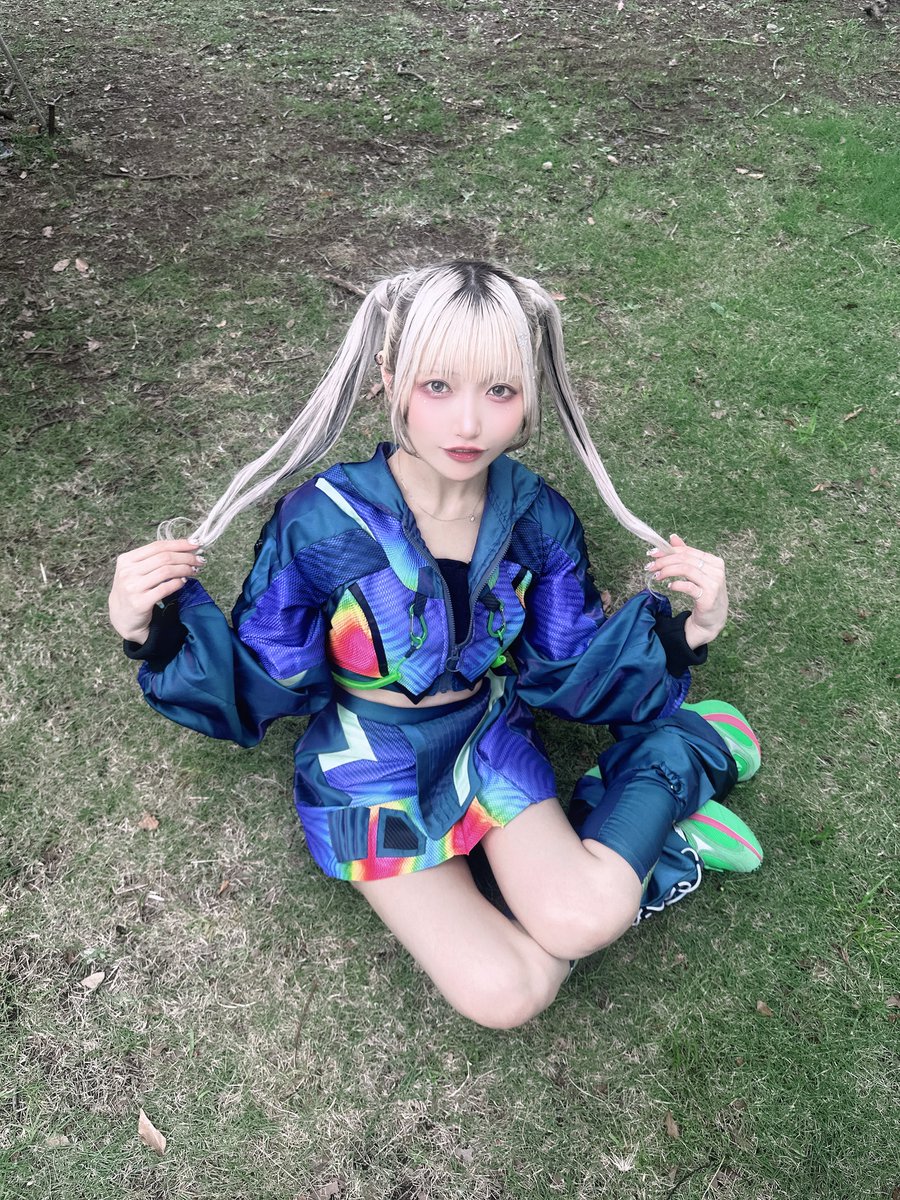 _0ichi0's tweet photo. おそとのせかいは、あたたかでした

#TIF2026 YOLOZの壱です
お邪魔いたしました、あそんでくれてありがとう、
またライブハウスでお会いしましょう https://t.co/wMlOKqp1hd