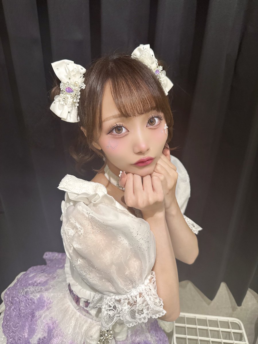 さと様飲んでた専用ヘアページ いつもと違うヘア🎀💞 3日連続たくさんありがとう❕ みんなに会える