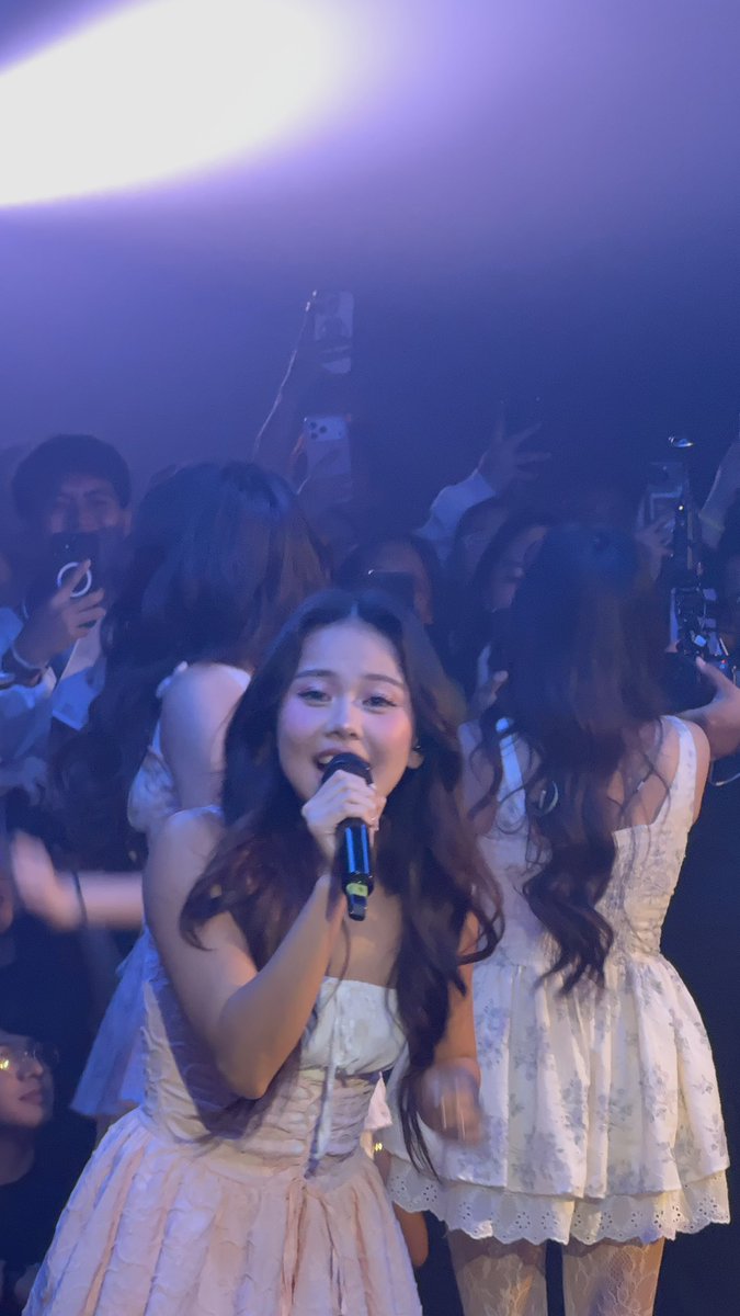 clpagaduan's tweet photo. KAIA SOPHIA 🤍 #backyardlive #kaia #kaia_sophia https://t.co/xGOZCcO73M