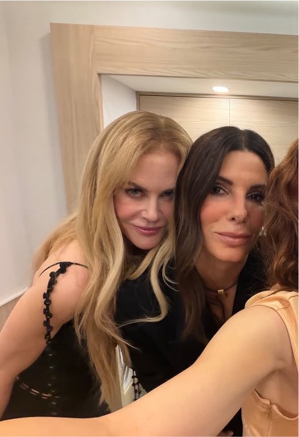 gothmills tweet picture