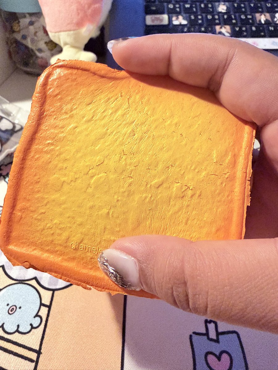 jichafa's tweet photo. 🦀 ส่งต่อสกุชชี่ chamelon 

*ตำหนิขอคนรับได้*

⭐️ 80.- ส่งฟรี 

#squishy #squishythailand #สกุชชี่ #สกุชชี่ปล่อย #สกุชชี่น่ารัก 
#ตลาดนัดสกุชชี่ #ส่งต่อสกุชชี่ #สกุชชี่มือสอง #chamelon https://t.co/9YV7qQo0af
