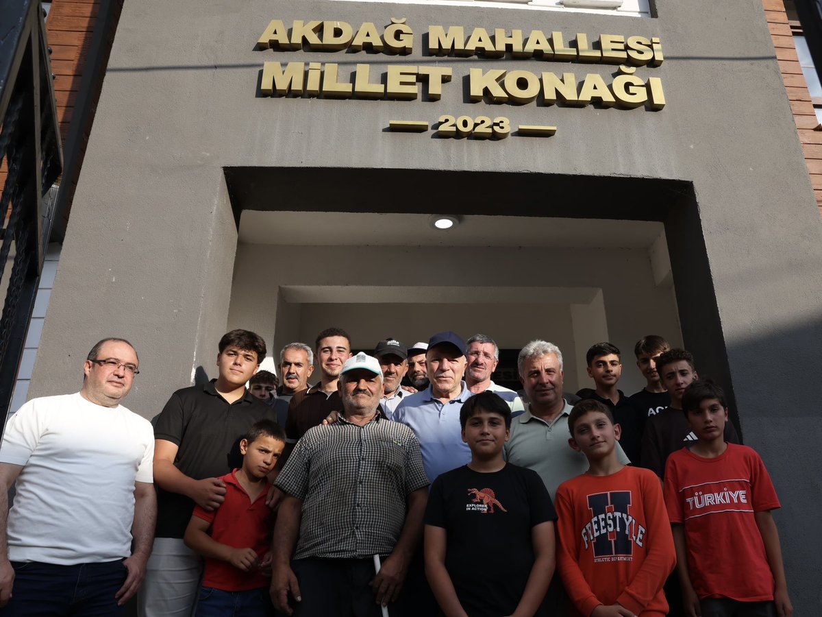 mehmetsekmen's tweet photo. Yakutiye İlçemiz Akdağ Mahalle’mizde Dumlubaba suyunun çıktığı kaynakta incelemeler yaparak yayladaki kıymetli vatandaşlarımızla hasbihâl ettik. 

Ardından Akdağ Mahallesi Millet Konağı’mızda ve Akdağ Mahalle Muhtarlığı’mızda canım hemşehrilerimizle bir araya geldik. 

Bu vesileyle Akdağ Mahalle Muhtarımız Sadık Yıldız kardeşime misafirperverliğinden ötürü teşekkür ediyorum.