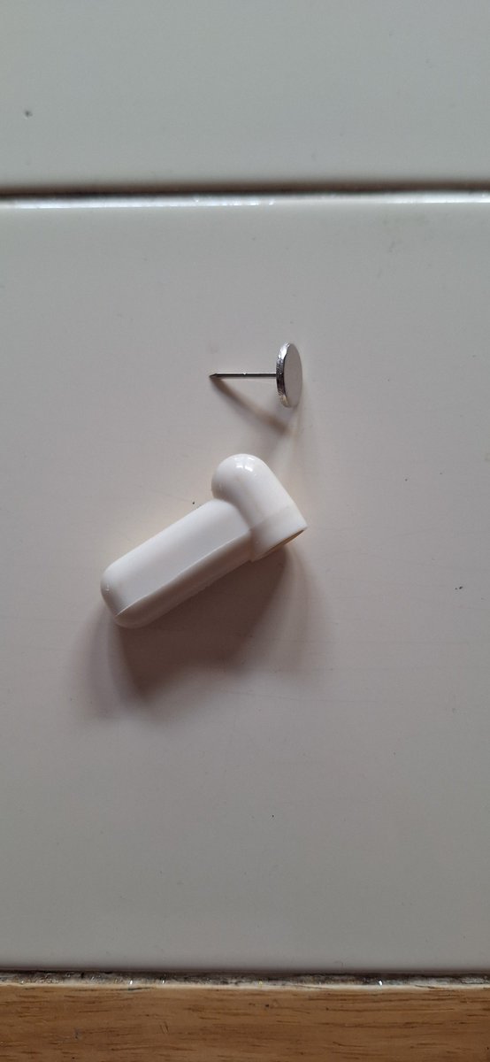 savagedee's tweet photo. And just like that, the item of clothing I bought at Lord &amp; Taylor in December 2018 now has its security tag removed. https://t.co/Lg1cvWN532