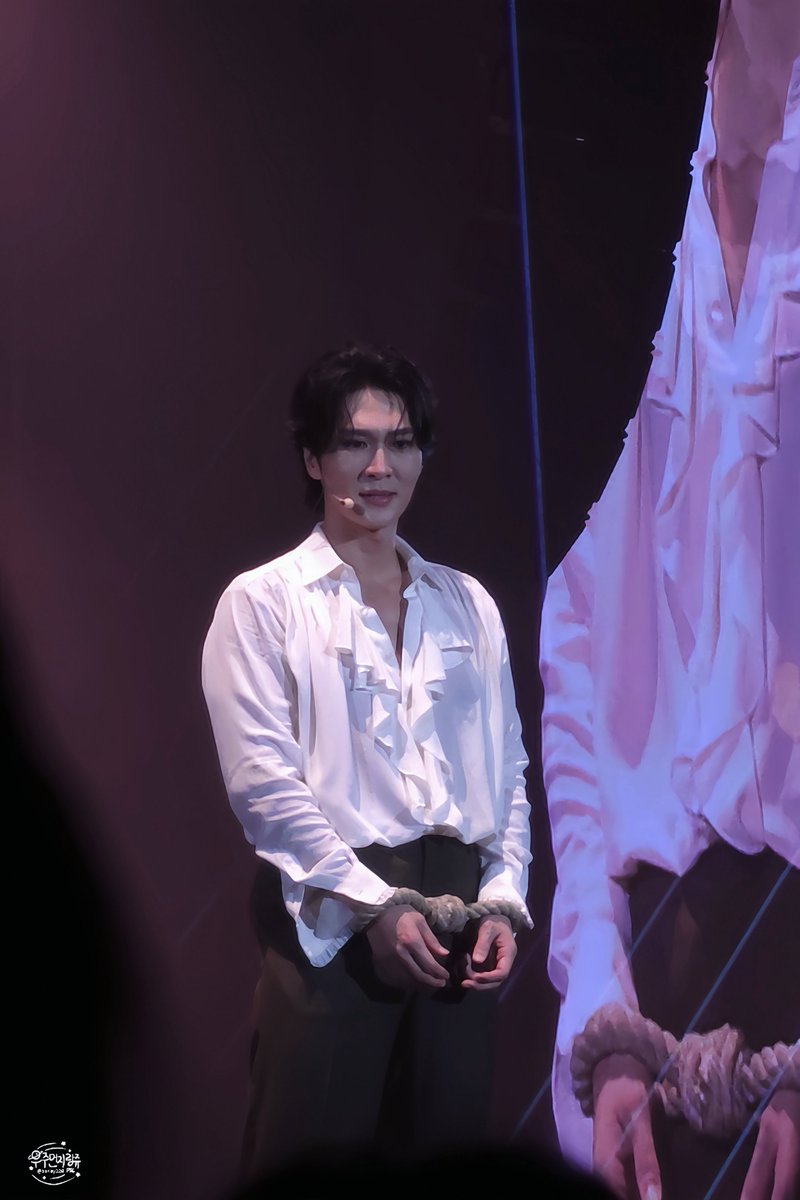 borisy2201's tweet photo. 260802
프랑켄슈타인 콘서트 
앙리 役 #박은태 

그 시대의 상남자 앙리 뒤프레 https://t.co/ObcGyIohyA