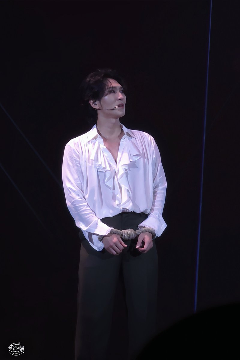 borisy2201's tweet photo. 260802
프랑켄슈타인 콘서트 
앙리 役 #박은태 

그 시대의 상남자 앙리 뒤프레 https://t.co/ObcGyIohyA