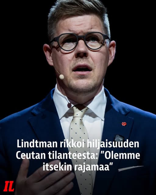 perusboomer's tweet photo. SDP iloitsee.
"Olemme itsekin rajamaa". Joten äänestysperäisten maahanmuuttajien kuljetuskustannukset jäävät maltillisiksi. https://t.co/3AiKzEibaL
