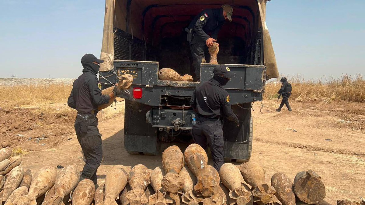 iraqicts's tweet photo. جهاز مكافحة الارهاب يجري عملية تفتيش واسعة في نينوى 
============

باشرت قطعات جهاز مكافحة الإرهاب وفقاً لمعلومات استخبارية دقيقة، بتنفيذ عملية تفتيش أمنية واسع�� في محافظة نينوى - قضاء الحمدانية - ناحية برطلة للسيطرة على كدس عتاد ضمن إطار الجهود الاستباقية الرامية إلى ملاحقة فلول https://t.co/iypGEjx66Y