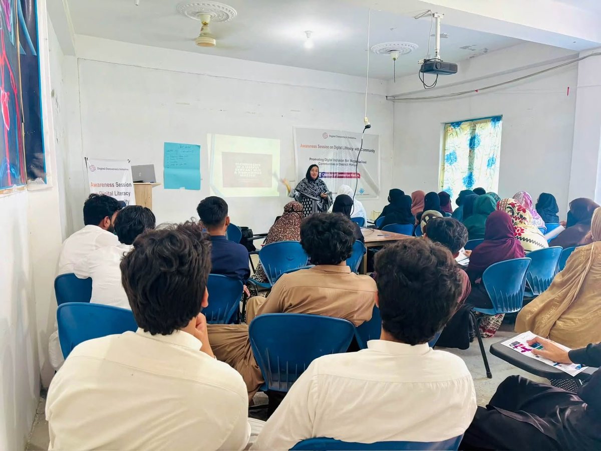 HopeForHeaven1's tweet photo. A session on Digital Literacy was organized in Haripur under the management of 'Hope for Heaven', in which a detailed briefing was given on the use of digital platforms and their benefits. Women and men who came from various rural areas participated with interest. https://t.co/kupT1deLGC