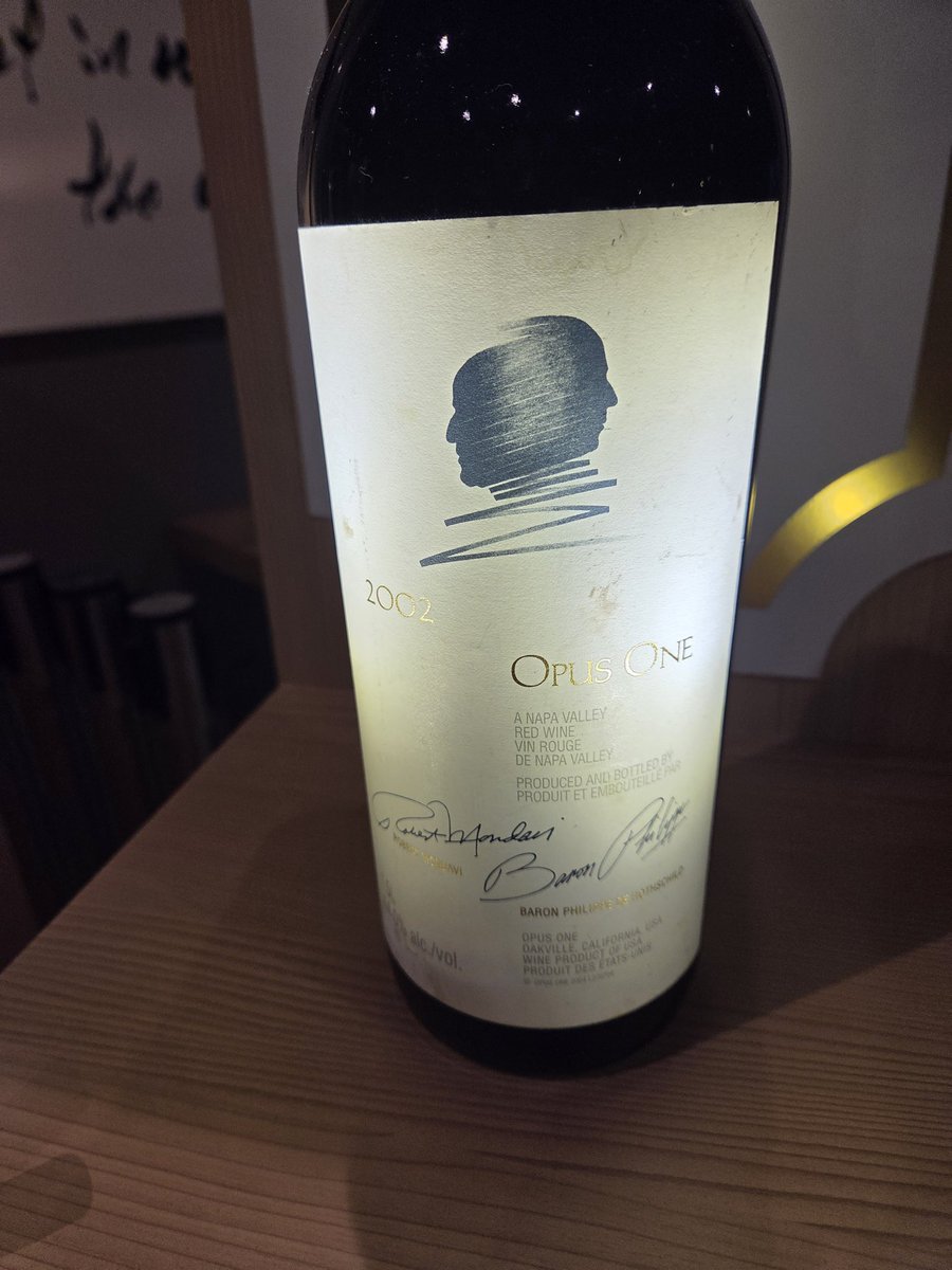 ryochanramble1's tweet photo. 🍷【ワイン好きの皆さんへ】
ワインを通じて新しいご縁を広げるため、LinkedInでワイングループを運営しています🍷
私は「ノムリエ」ですが、Wine Expert & SAKE DIPLOMAの資格も取得し、日々ワインと日本酒を楽しんでいます😊
最近はシャンパンの価格高騰もあり、コスパの良いスパークリングワイン探しに夢中です🥂
皆さんのおすすめもぜひ教えてください！ 🍇好きなワイン 🍷好きな品種・産地 🥂思い出の一本
ワインや日本酒を通じて交流したい方は、お気軽にご参加ください！
🍷 Join our LinkedIn Wine Group! Wine lovers from around the world are welcome. Cheers!🥂
#ワイン #日本酒 #繋がり #仲間 #Wine #Sake #WineLovers #Networking #Community