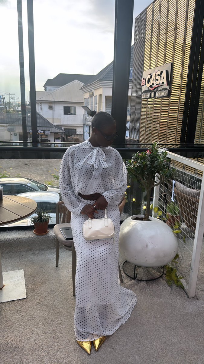 Np0t0m's tweet photo. Dressed like the life I'm manifesting ✨🤍 https://t.co/Kp0ouGnjPj