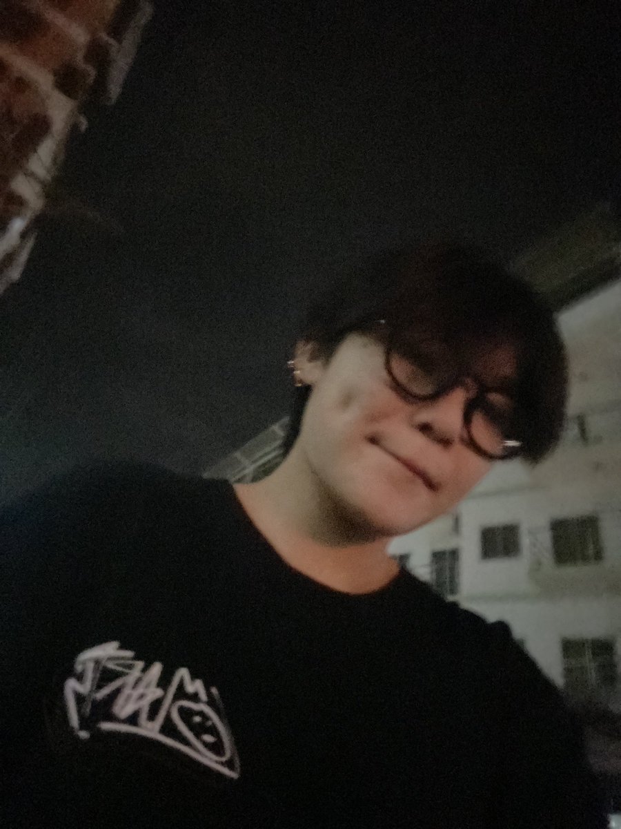 jerzxdyu's tweet photo. https://t.co/tAS0J7R4FB