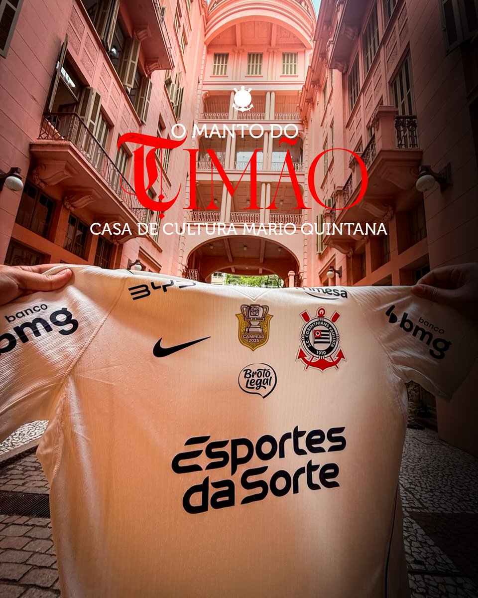 Corinthians's tweet photo. Em homenagem aos 120 anos do poeta Mario Quintana, o #MantoDoTimão visitou a Casa de Cultura Mario Quintana e mostrou como está nos dias de hoje! 🖤🔥

📸 Fernando Bueno / Corinthians

#INTxSCCP
#VaiCorinthians https://t.co/Zz50CEZk1l