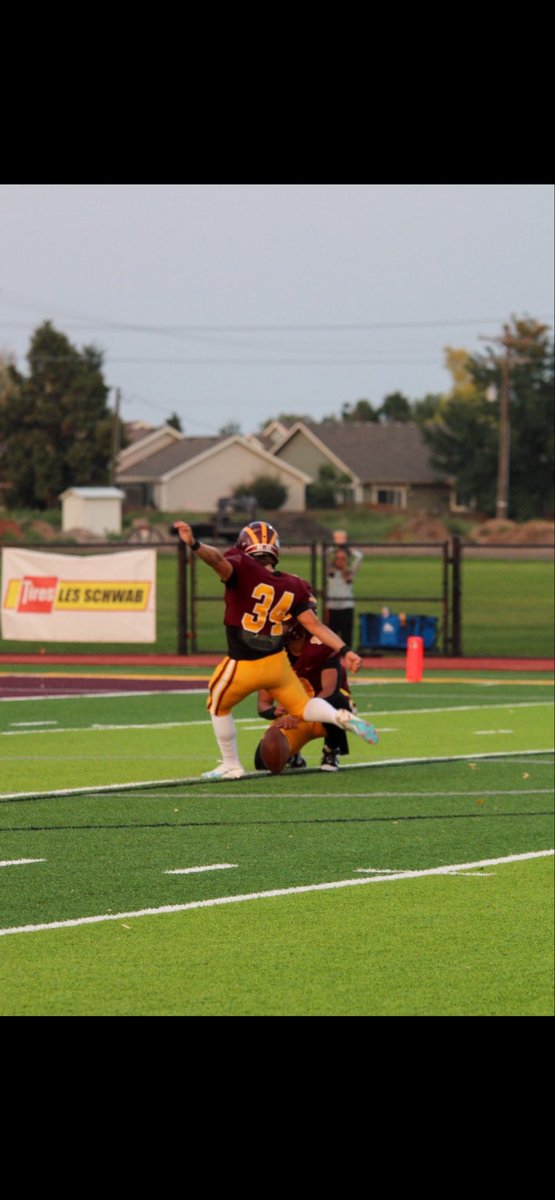 LouPalermo09's tweet photo. 27 days till regular season begins! Looking forward to show case all the work I put in on the off season! 71 kicking points as a sophomore first year on varsity….. let’s see if we can blow those numbers out! I’m READY for the challenge. @WindsorFB @PrepRedzoneCO @PrepRedzone @Chris_Sailer @CoachRafter14 @GEMCLASS_ @CoachRuggles 
✅ ranked #2 in CO PAT’s made
✅ ranked #5 in CO Total kicking points 
✅Let’s DO THIS 
✅ 4⭐️ Kicker 
✅ Stronger/Better