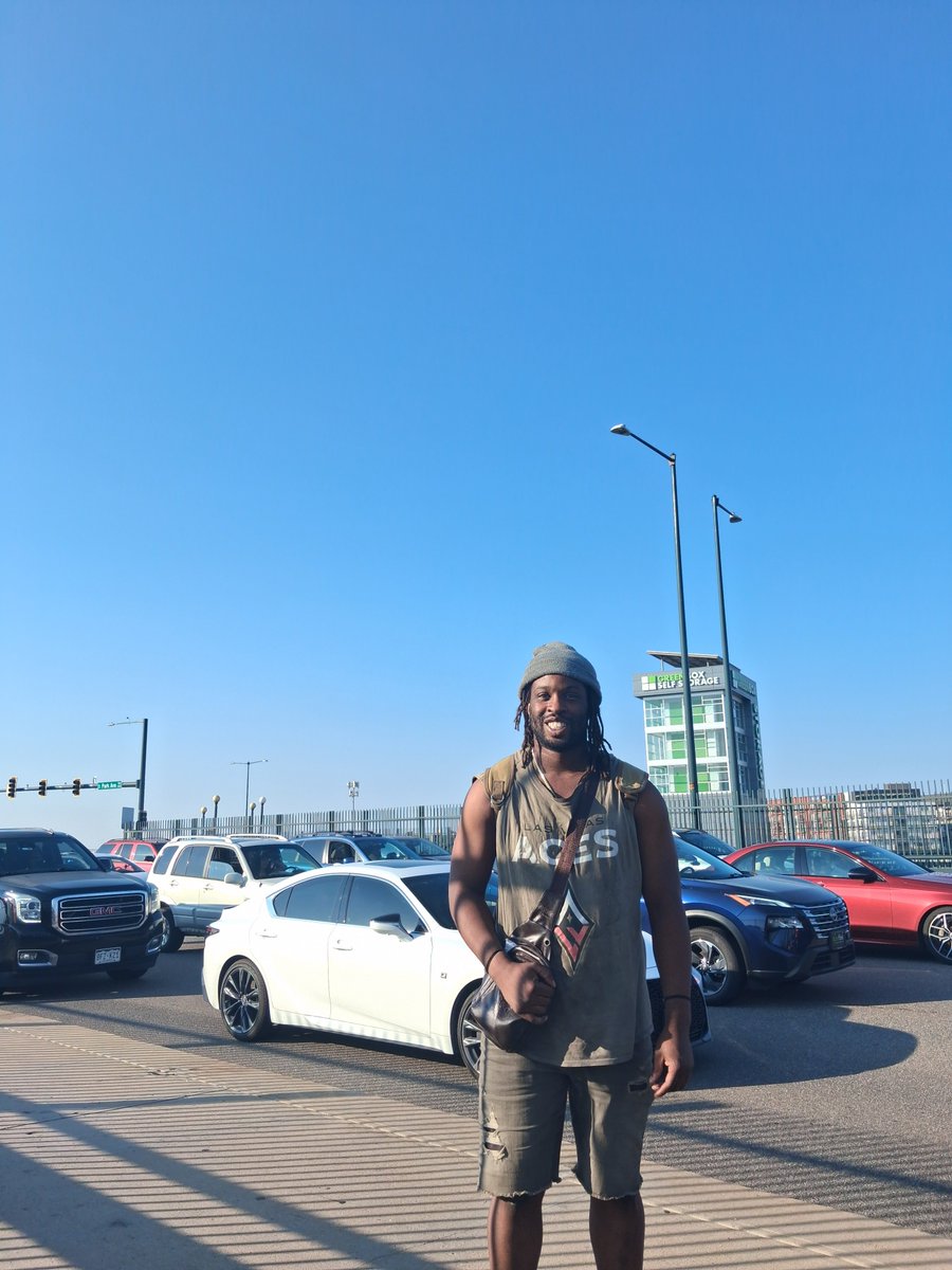 Court17216124's tweet photo. #summer #denver #colorado #photography #photo https://t.co/TE4COhz6Ic
