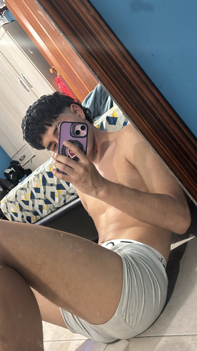 fckngheroine's tweet photo. thank u for recording https://t.co/sWSuc0vwPd