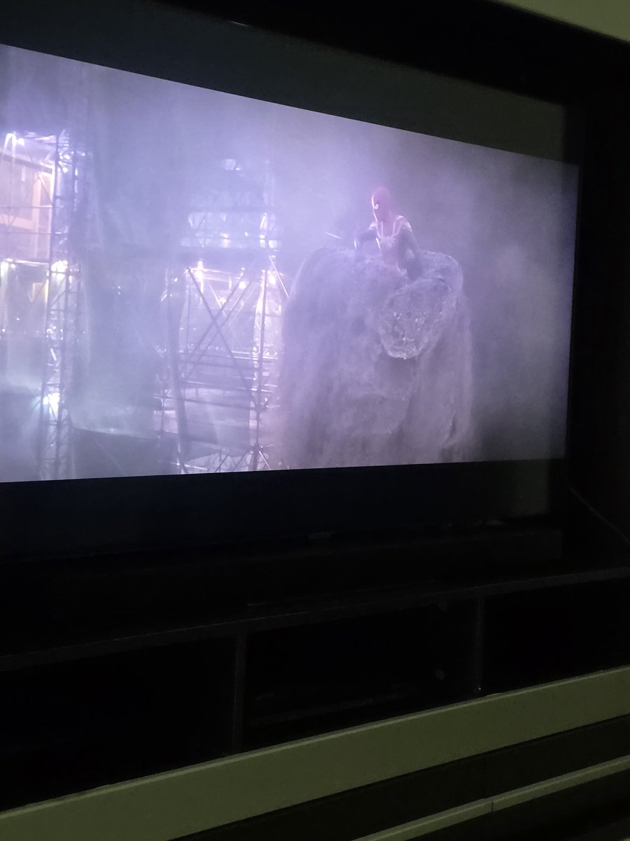Qofedtwt's tweet photo. Rewatching No Way Home for tmrs Brand New Day im so siked im shaking like an overexcited puppy https://t.co/AQZLu7vk7d