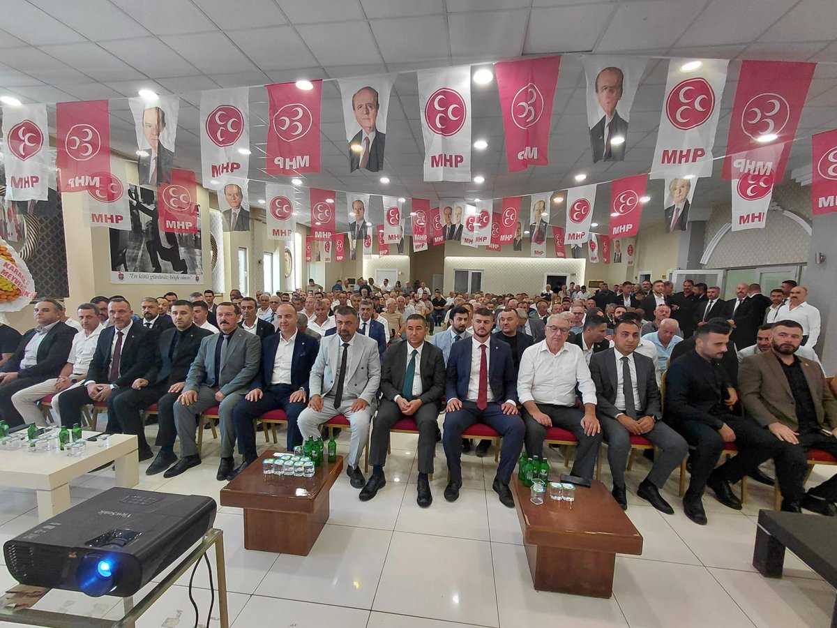 asavascolak's tweet photo. Çanakkale - Bayramiç 🇹🇷 

Kardeşlik Kalbimizde, Gelecek Aklımızda 🇹🇷

MHP Çanakkale İl Başkanımız Sayın Salih Altınkaya ve teşkilatımızın yoğun katılımıyla, Bayramiç İlçe Kongremizi büyük bir coşku ve heyecanla gerçekleştirdik. İlçe Başkanlığına seçilen Mustafa Kılıç ve yönetimini tebrik ediyor başarılar diliyorum.