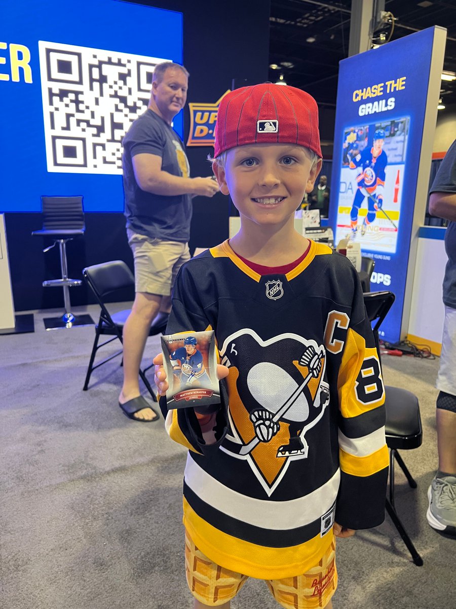 UpperDeckSports's tweet photo. Sunday is brining the 🔥🔥🔥 #NSCC #CollectTheBest https://t.co/srCHBNPUvA