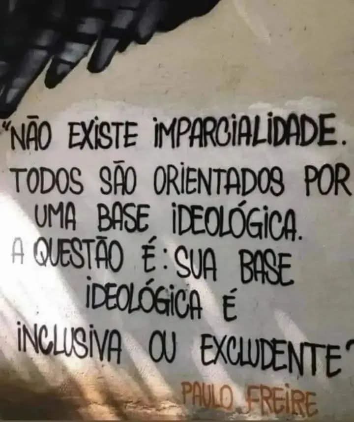 JojoGerbr's tweet photo. @GugaNoblat O argentino sabe. Só brasileiro estúpido acha que milei pode ser exemplo. https://t.co/BTPlF964qV