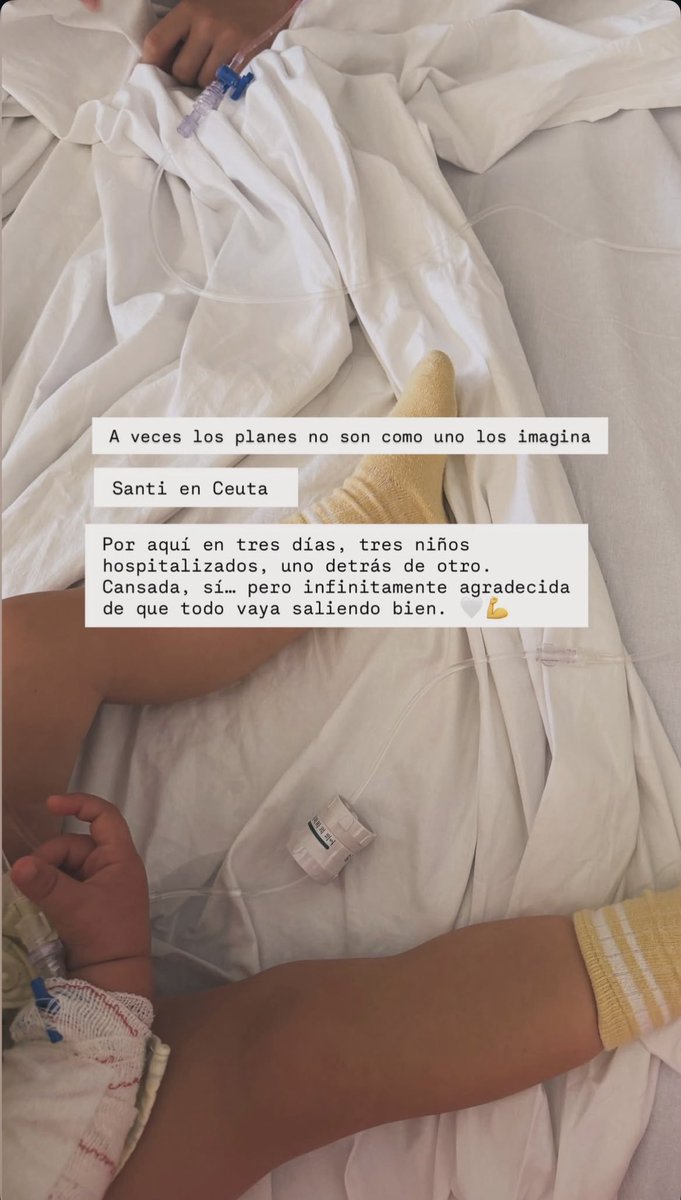 naza_sh29's tweet photo. Publicación de la mujer de Santiago Abascal… el mierda se pira a hacer absolutamente nada a Ceuta, mientras deja a sus hijos ingresados “uno detrás de otro”… os imagináis si esto lo hace Irene Montero, Yolanda Díaz, Ada Colau…? La fachosfera ardería de ira!! #Ceuta #Abascal https://t.co/m5s9dlQC6n