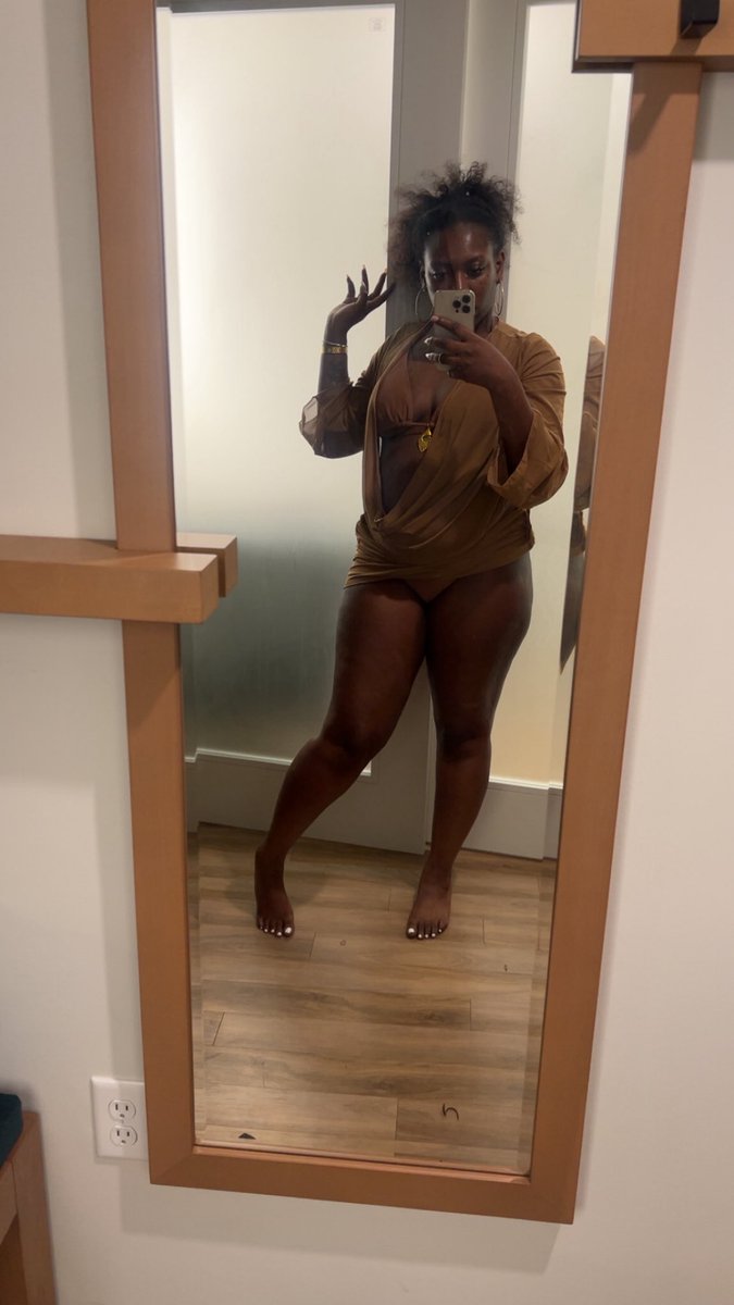 soogonee_'s tweet photo. Life been good. I don’t seethe oops cause they can’t get in the rooms I’m in. https://t.co/q84g2xetAj