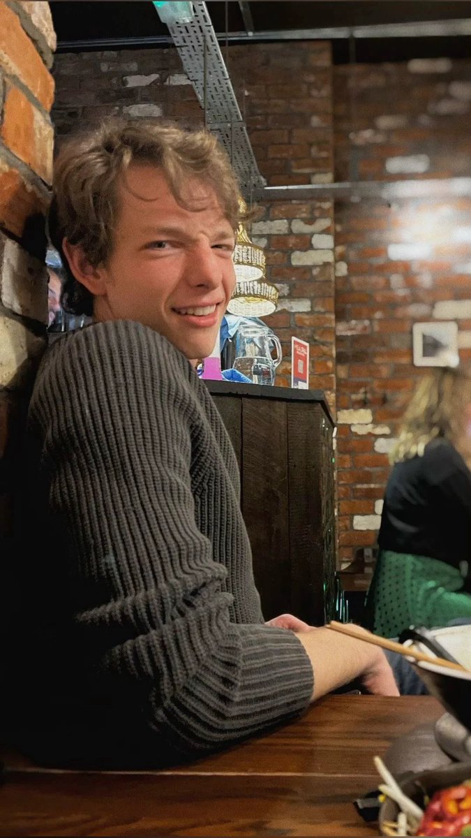 faistcider's tweet photo. mike is so peter parker in these photos https://t.co/GudO0234Za