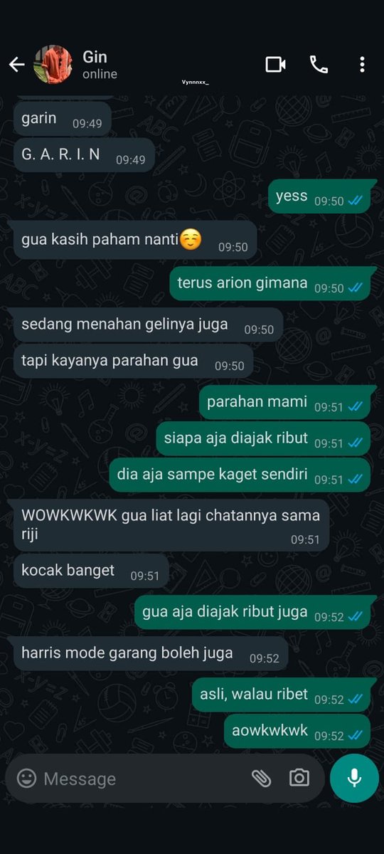 vynnnxx_'s tweet photo. •— 15: gin sadar chat echi https://t.co/Ke1P7uJAni