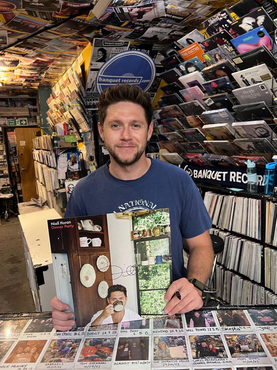 stillnjh's tweet photo. HE LOOKS SO FUCKING GOOD OH MY GOD BABY YOURE SO FUCKING PRETTY https://t.co/1vIUo3NYXi