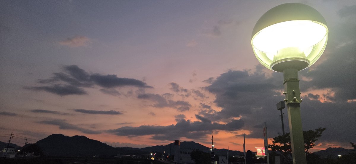 ug1980ug's tweet photo. 夏って、こんな感じやったかいねー(--;)やっぱ、歳ると、WAKWAK、ドキドキ、解放感なくなるよねー🫠 https://t.co/swUd1NGbRV