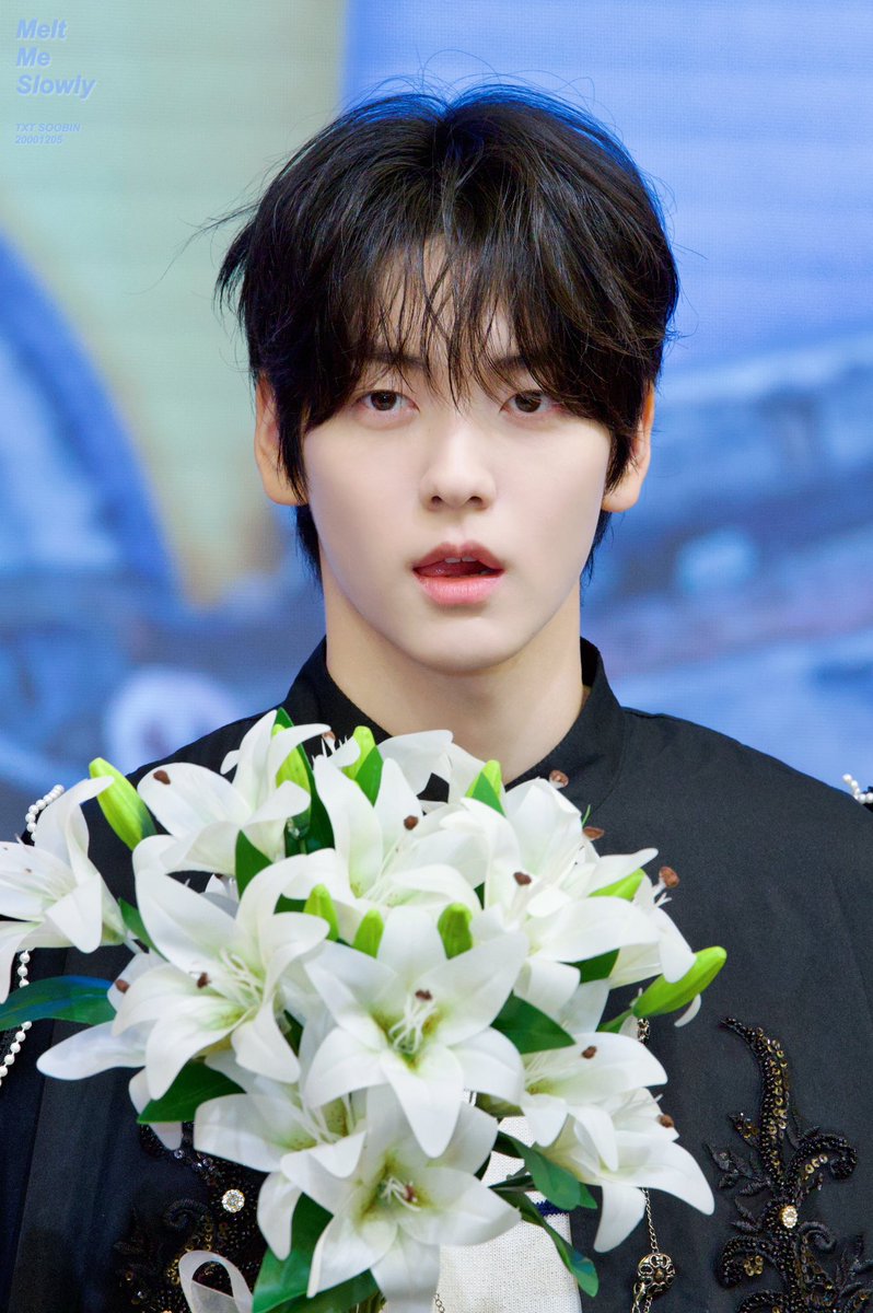 MeltMeSlowly_'s tweet photo. 260802

🐰👑

#SOOBIN #수빈 #スビン 
#txt #TOMORROW_X_TOGETHER
#투모로우바이투게더 https://t.co/C71AMyXak6