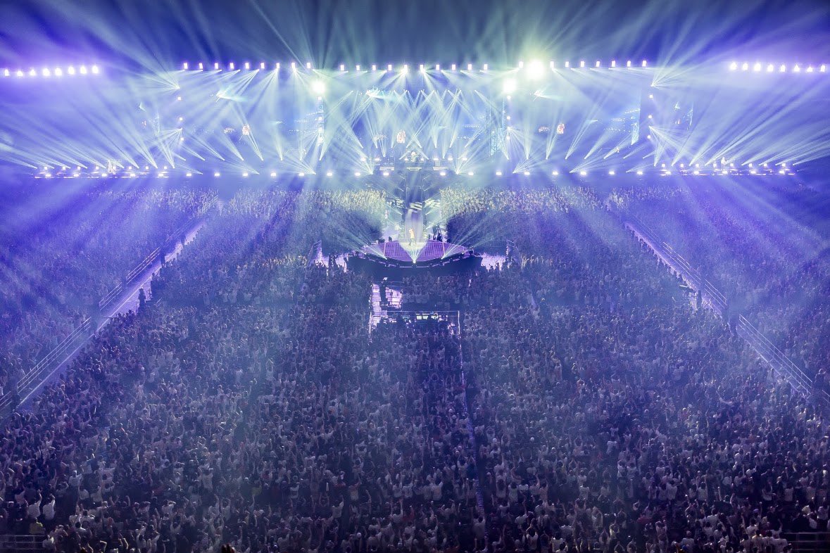 super_beaver's tweet photo. 【#SUPERBEAVER 】

都会のラクダ DOME TOUR 2026 

京セラドーム大阪 -Day2-

初日を超え、過去最高を更新した本日！
あなたのおかげでまたこの場所に帰って来たいと思わせて頂きました！

本当に楽しい時間をありがとうございました！またお会いしましょう！！

photos by @cazrowAoki https://t.co/O5wm0j6ti0