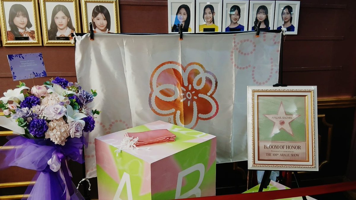 BerbahaGIA_ID's tweet photo. Hari ini MinGi menghadiri project offline dalam rangka merayakan 100 Show Kak @Aralie_JKT48 @_aranika. Selamat atas milestone ini, semoga semakin bersinar dan terus menciptakan banyak pencapaian baru! ✨🍏

#ARL100 #BloomingAralie https://t.co/Kaucg9rrPh