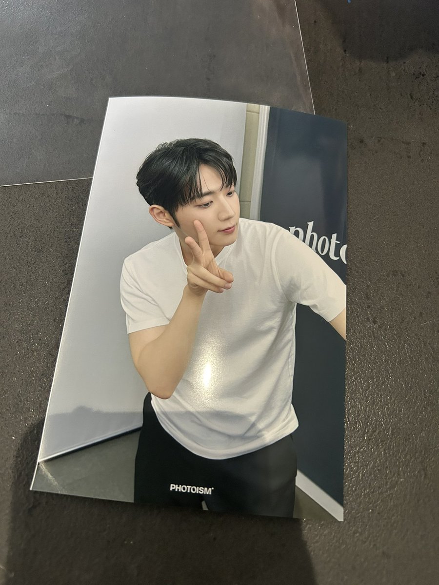 4nwzi_'s tweet photo. 땨 ..// https://t.co/xpi8LXU1GM