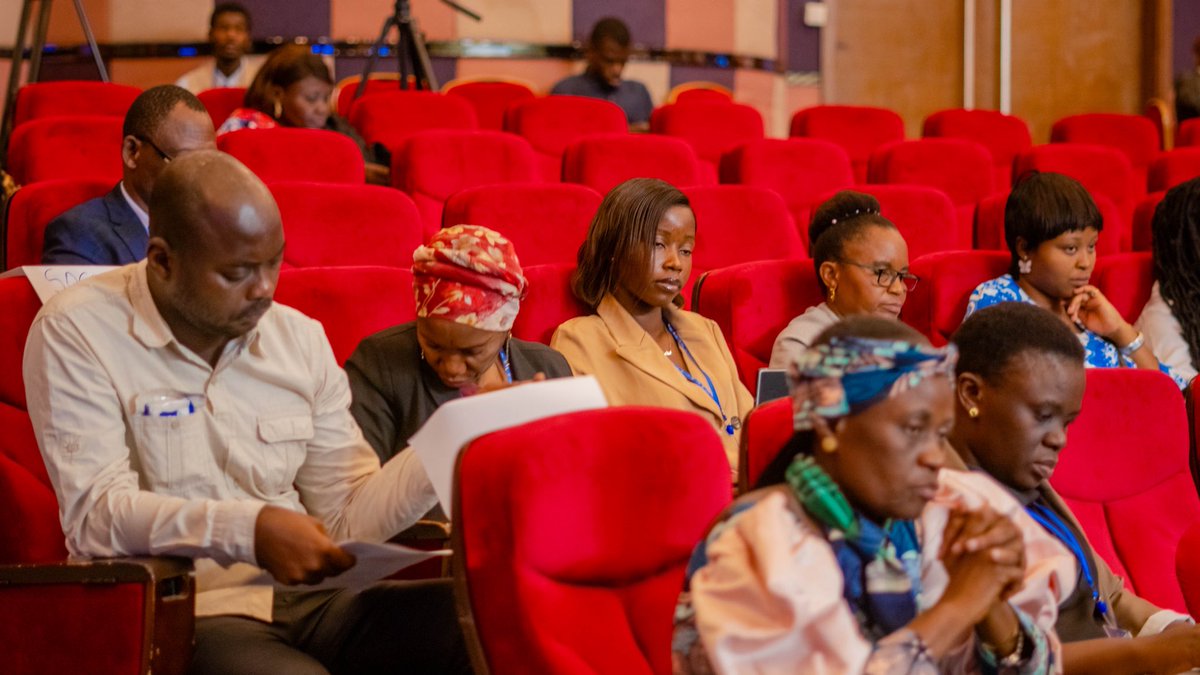 CeceMaloka2's tweet photo. @afiamama a participé aux ateliers techniques de la #JIFA2026, autour des droits, du leadership, de l’autonomisation des femmes et de la lutte contre les VBG. Ensemble, œuvrons pour un développement inclusif et durable. ✊🏾

#AFIAMAMAASBL #FemmesAfricaines https://t.co/iJCcxbhU62