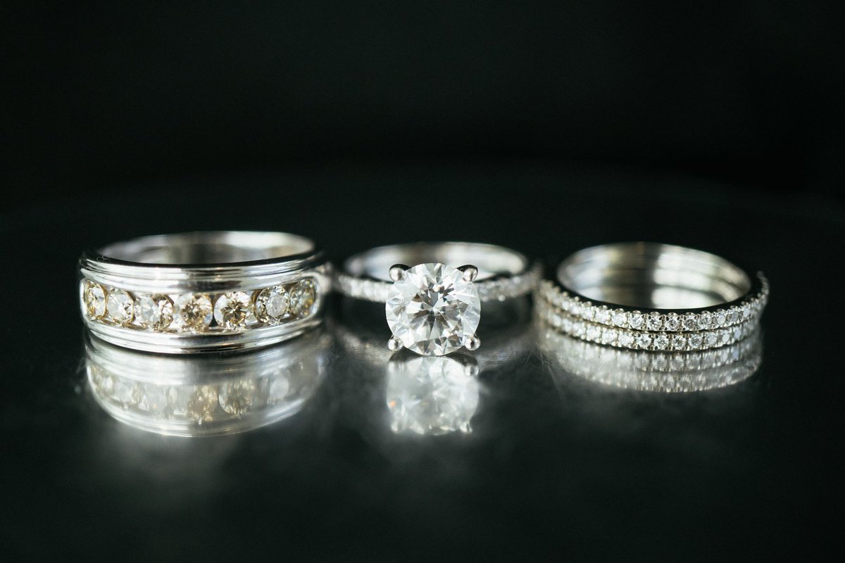 exquisitehtx's tweet photo. Love is knowing you’ve chosen the right person to say 'always' to. It's finding joy in each other's quirks as you build a shared forever.
#HoustonWeddings #AustinEvents #DallasBrides #exquisitehtx https://t.co/EKR8DexIi7