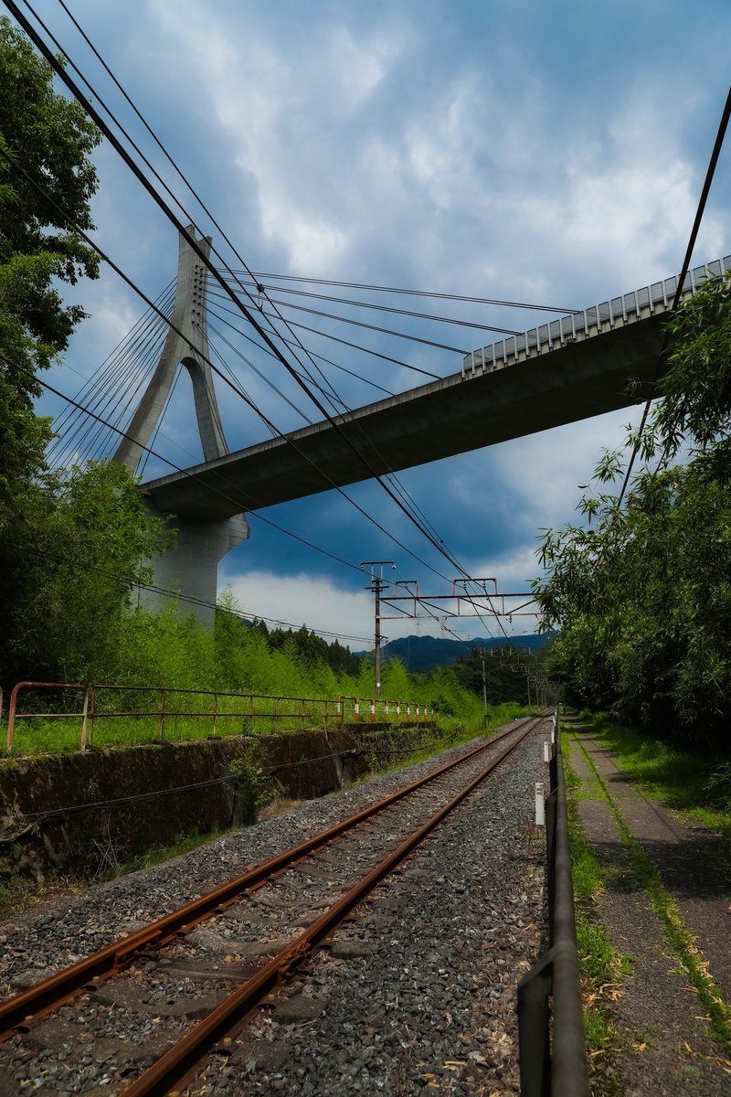 sbkn51's tweet photo. 8/2 
碓氷峠 廃線跡遊歩道

一度やってみたかった横川駅から
途中の峠の湯までのハイキング

要所要所に碓氷峠の歴史を感じながら
歩いてきました。 https://t.co/DHtsBrttK3