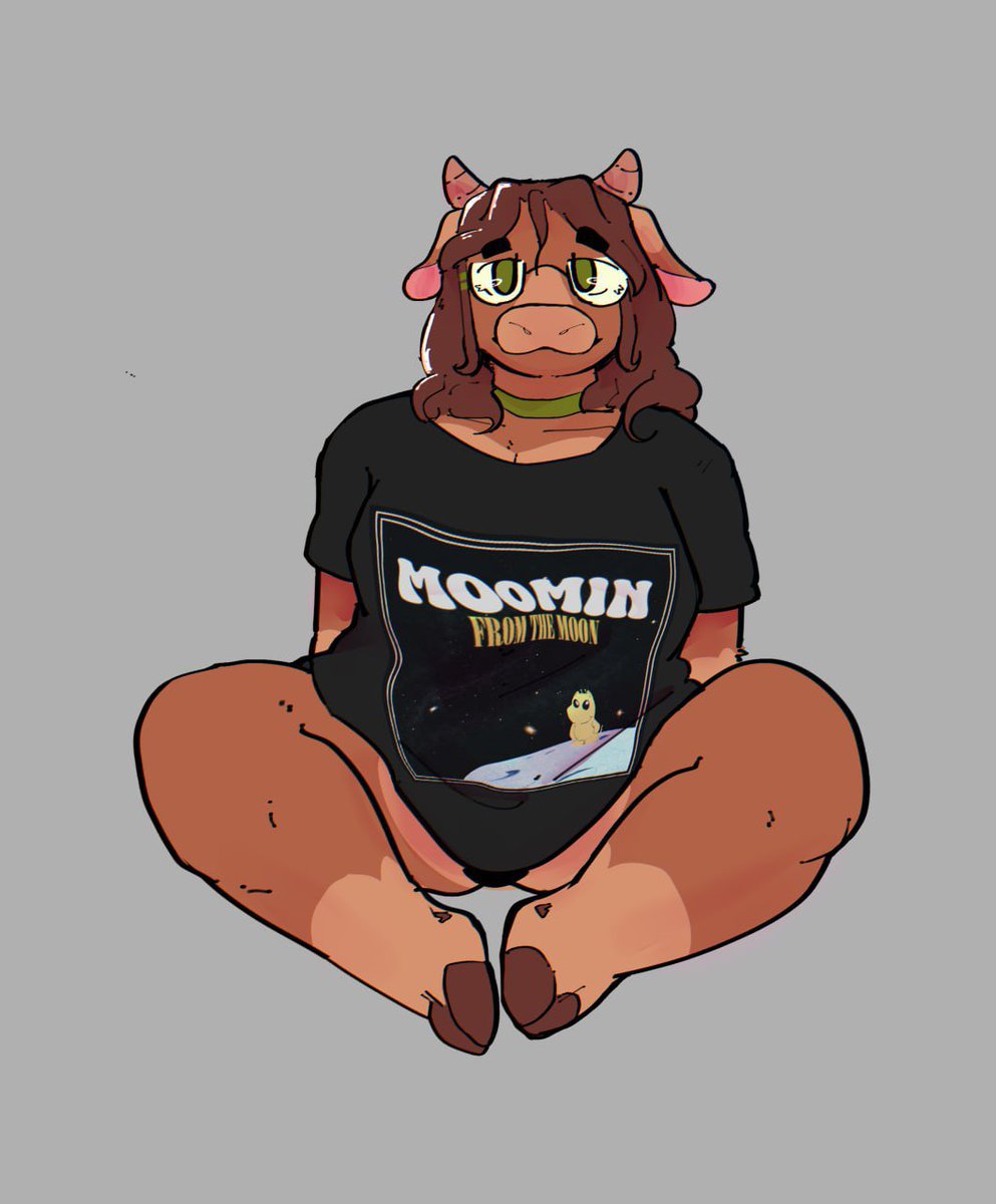 lunautyca's tweet photo. Little thing I doodled to test this shirt print I made https://t.co/rkPURm6iIv