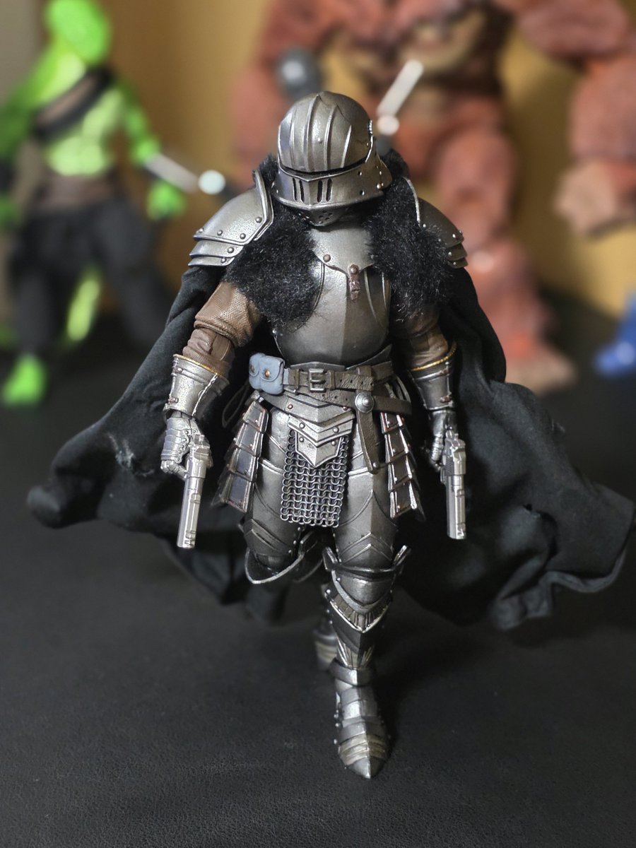 _bulgasali's tweet photo. 🔫
#MythicLegions https://t.co/AXth0d1MSF