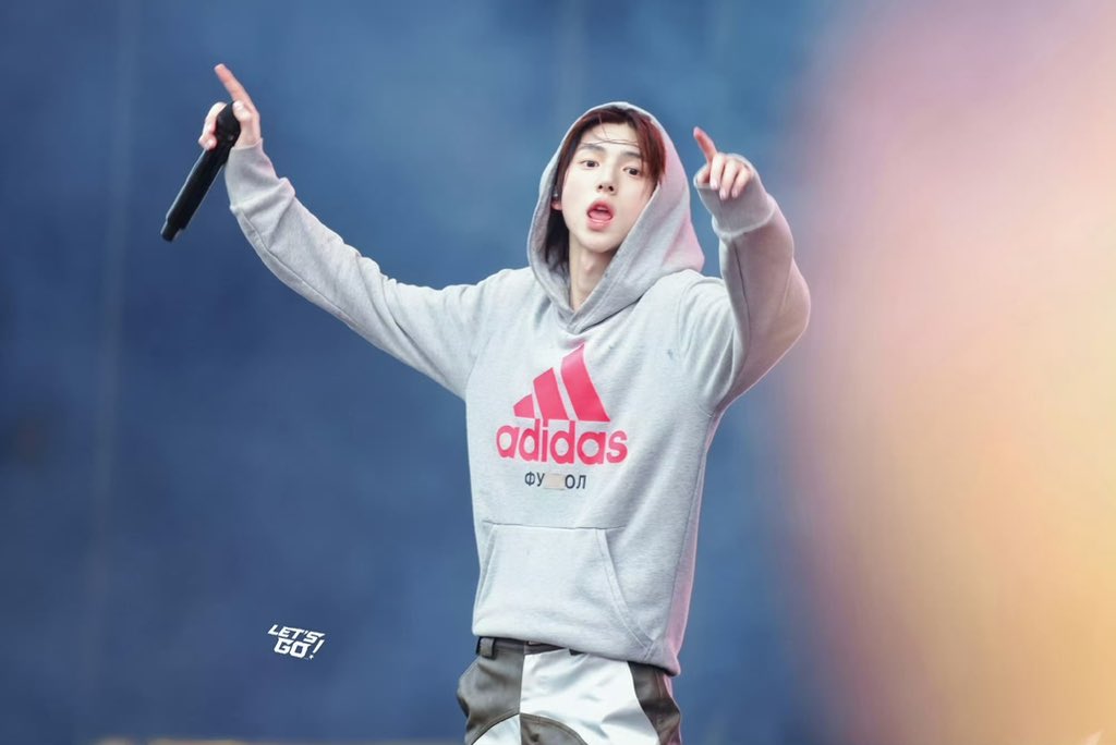 syx2h2a's tweet photo. Caption
Every fan feels upset knowing JUHOON is being treated unfairly by the company’s biased decisions.

RESPECT JUHOON’S RIGHTS

#FairTreatmentForJUHOON
#StopMistreatingJUHOON
@cortis_bighit https://t.co/m01n3WEv7S