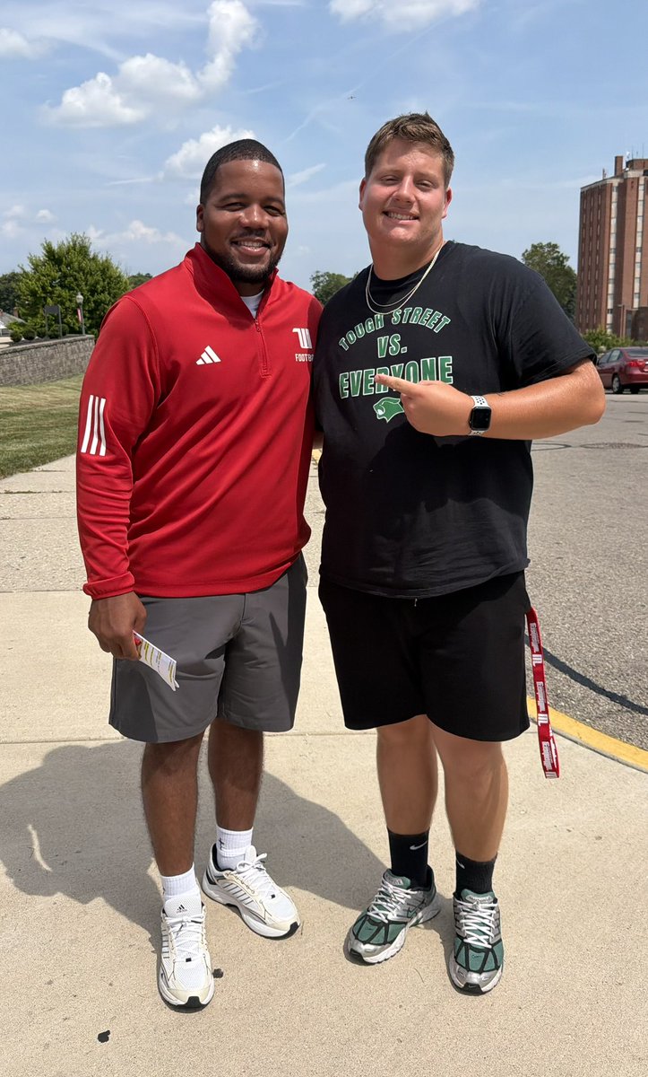 AlexFultz535554's tweet photo. I had an amazing time at @WittFootball and am very impressed on the facilities and coaches. I can’t want to be back. Thanks @CoachCoad @CoachWallaceDC @CoachCookOL for the hospitality. 🐅⬆️🔥 @WestlandFB @TWilliamson_5 @CoachKK_72 https://t.co/uAnKxWVkNE