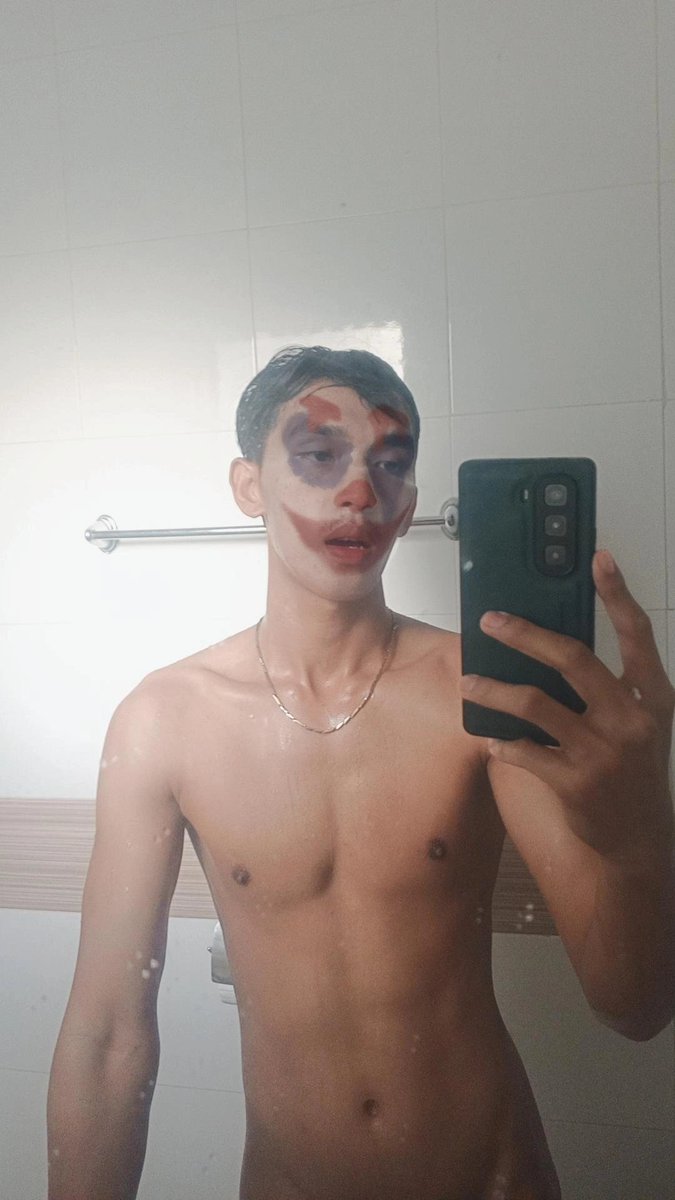 Twink_Asian69's tweet photo. It's August 2, 2026 https://t.co/J3fZ2OfBqX