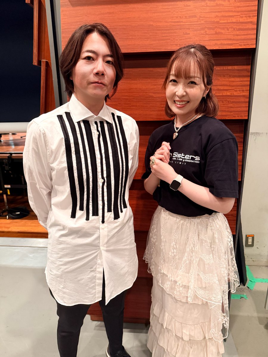 _Naoki_Oka_'s tweet photo. ~Naoki Oka Presents~
Behind the Music "Tokyo 7th Sisters"

ご来場頂いた皆様、ありがとうございました😊先行販売のCDも完売いたしました。

ほんの少し、皆様のお心に響く時間であれば嬉しいです。
ぜひまたお会いしましょう✨
#t7s #NaokiOka #やべぇ

画像:司会のお姉さんと👩‍🎓 https://t.co/A70rn74mU7