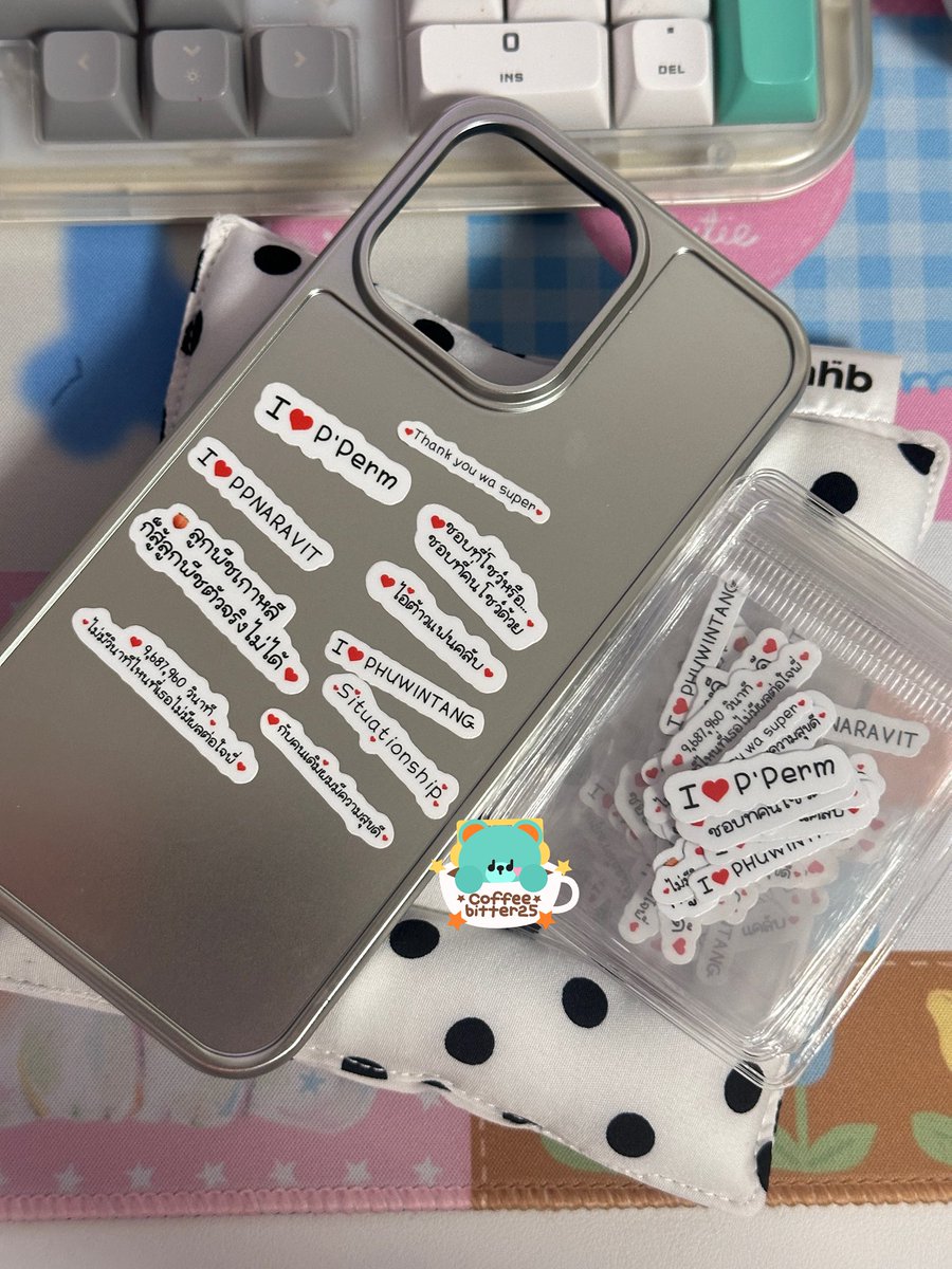 coffeebitter25's tweet photo. Give Away #Pondphuwinconcert   
Sticker set รวมคำเบียวๆ(?)และคำน่ารักๆ สำหรับคนดื้อ เอาไว้ติดเป็นมุมความสุขเล็กๆนะคะ❤️ 

 40 ea/day 

Date  : 21,23 AUG  
เงื่อนไข: พูดประโยคชอบจากซีรีส์ปอนพุเรื่องไหนก็ได้มารับไปค่า 🤣🫶🏻  

#ปอนด์ภูวินทร์ #PondPhuwin
ขอบคุณผู้ร่วมขบวนการนี้ : @beerpsn_