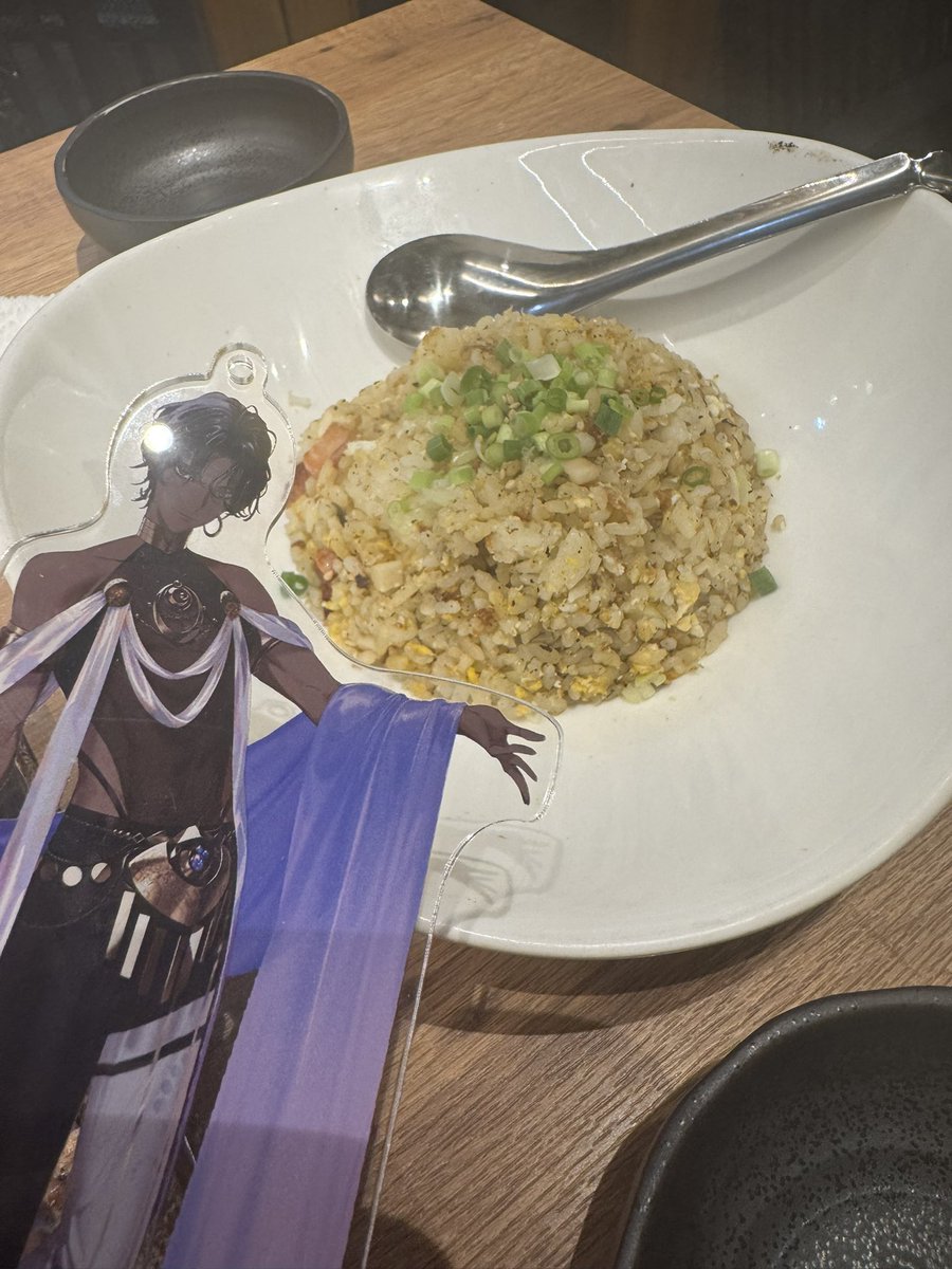 raudograu's tweet photo. 飯紹介ジュナ https://t.co/bZEhDtUM7Q