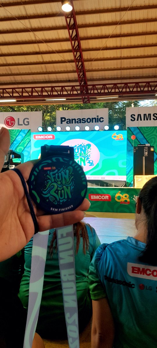 Ltweet1998's tweet photo. #emcor #funrun https://t.co/wqyDKQpPwl
