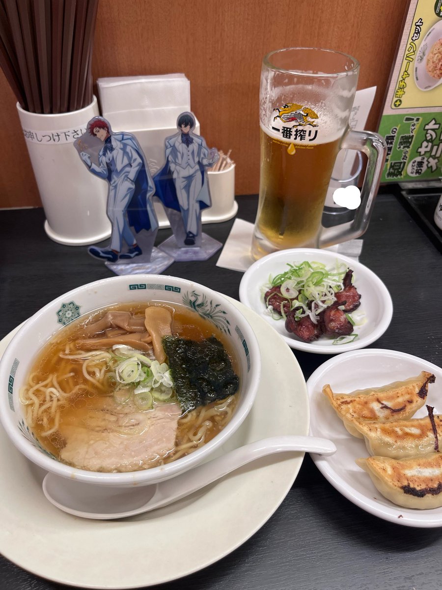 cak_kbuc's tweet photo. 旭が日高屋3種の神器を郁弥に伝授している様 https://t.co/Q52ajePq56
